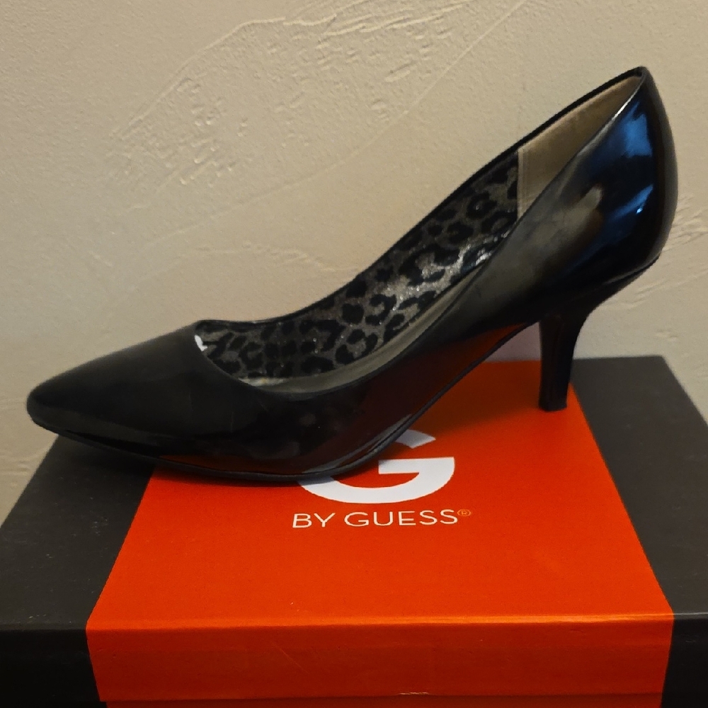 Guess Women's Black Patent Heels